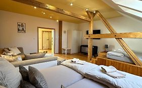 Apartman U Domu